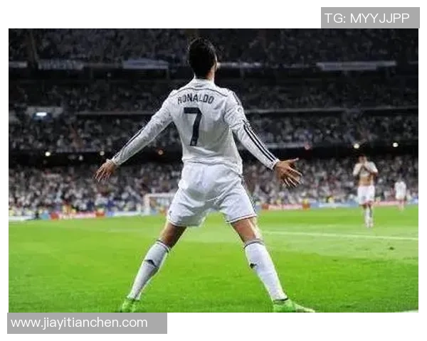 细数足坛传奇老将风采重温那些依旧闪耀赛场的年长球星